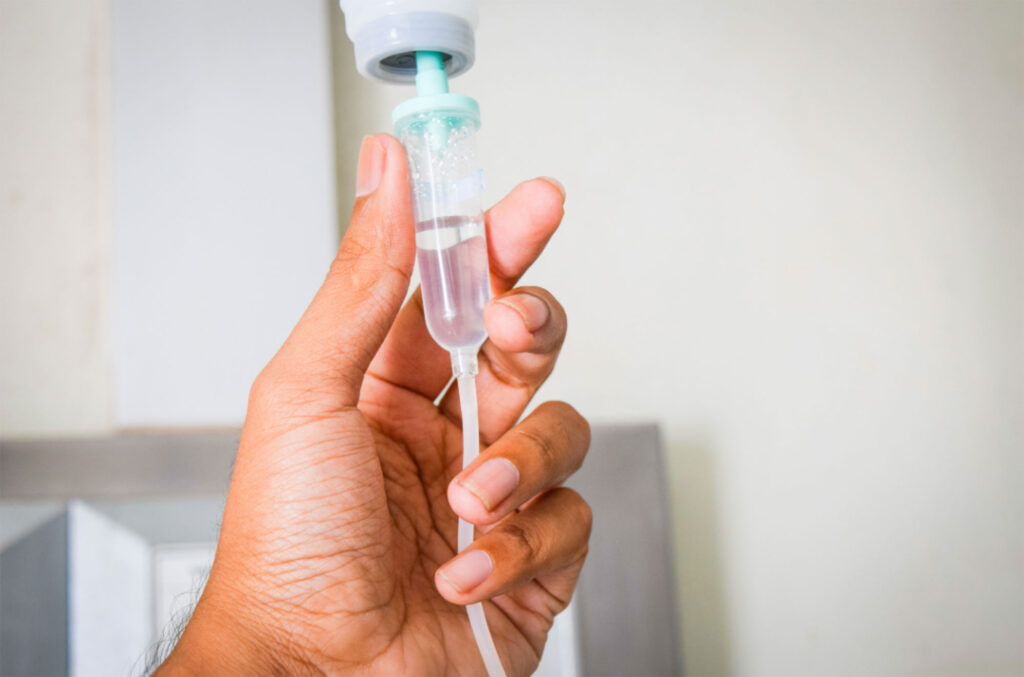 Drug delivery device manufacturing - IV drip chamber