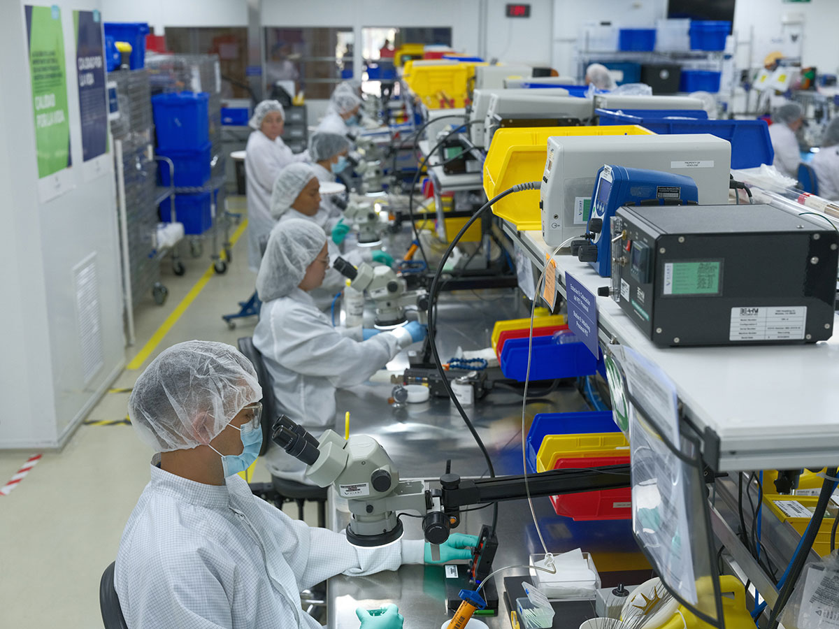 Viant Medical device manufacturing facility cleanroom floor